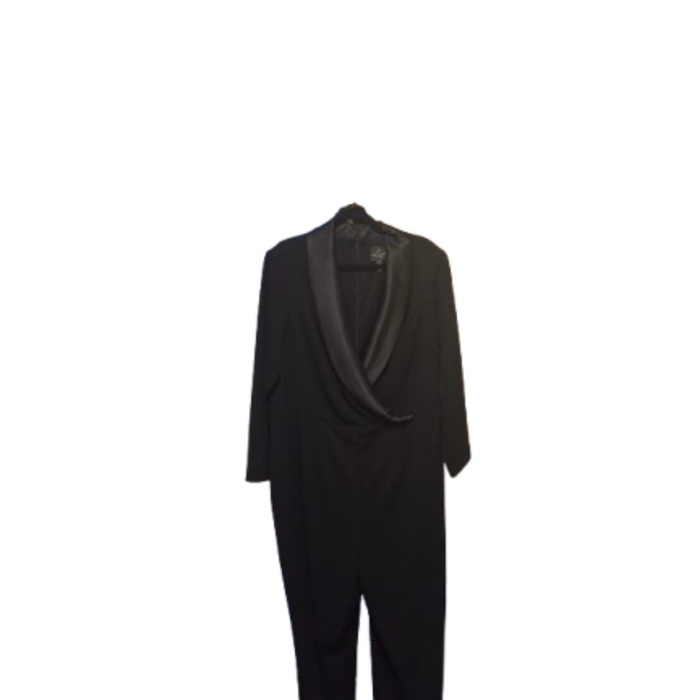 Adrianna Papell Black Wrap-Front Long Sleeve Jumpsuit with Tie Belt - Picture 2 of 3